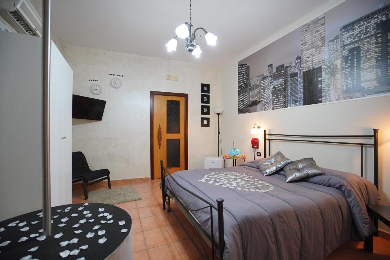 Hotel Stefany Лаго Патрия Екстериор снимка
